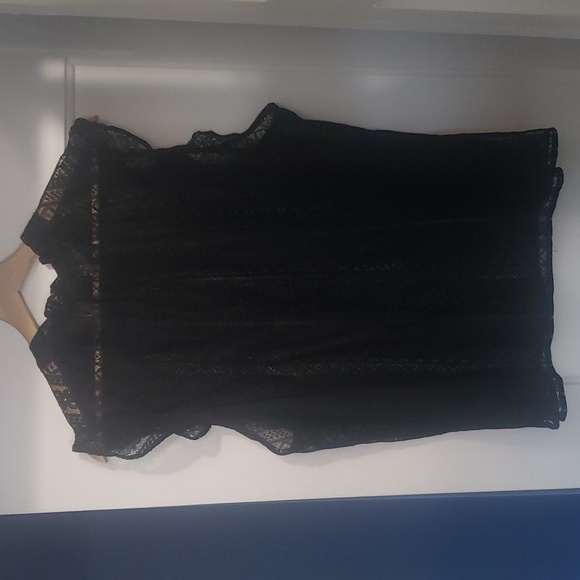 2X Reitmans Sheer Lace Top - Picture 5 of 5